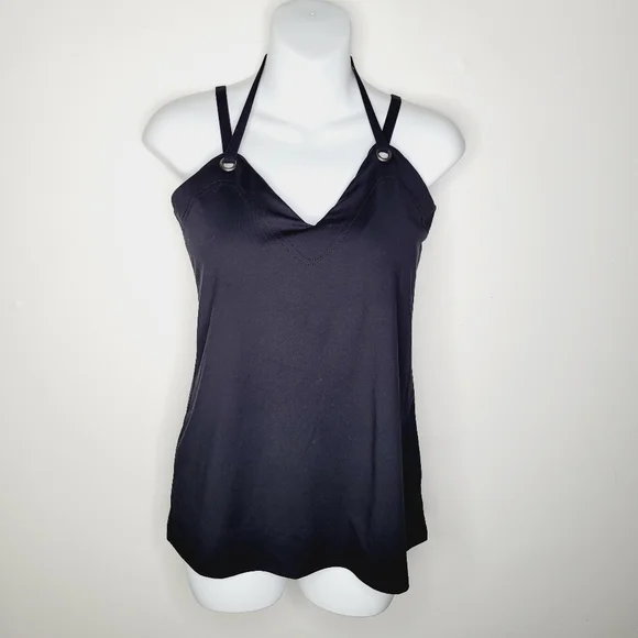SOLD Fabletics Crossed Strap Tank - Picture 3 of 9